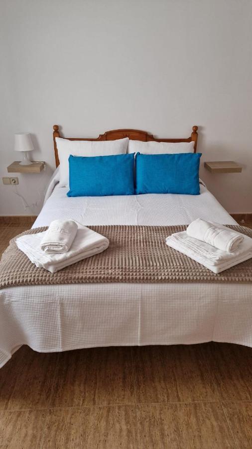 Apartamento Baeza Cozar 1 Apartment Екстериор снимка