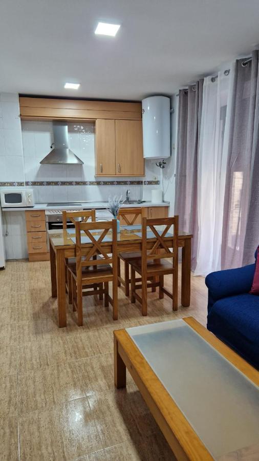 Apartamento Baeza Cozar 1 Apartment Екстериор снимка