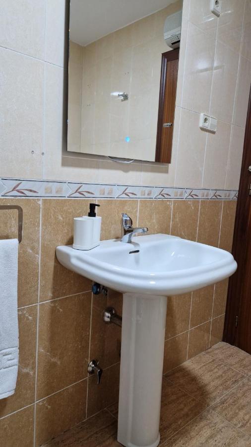 Apartamento Baeza Cozar 1 Apartment Екстериор снимка